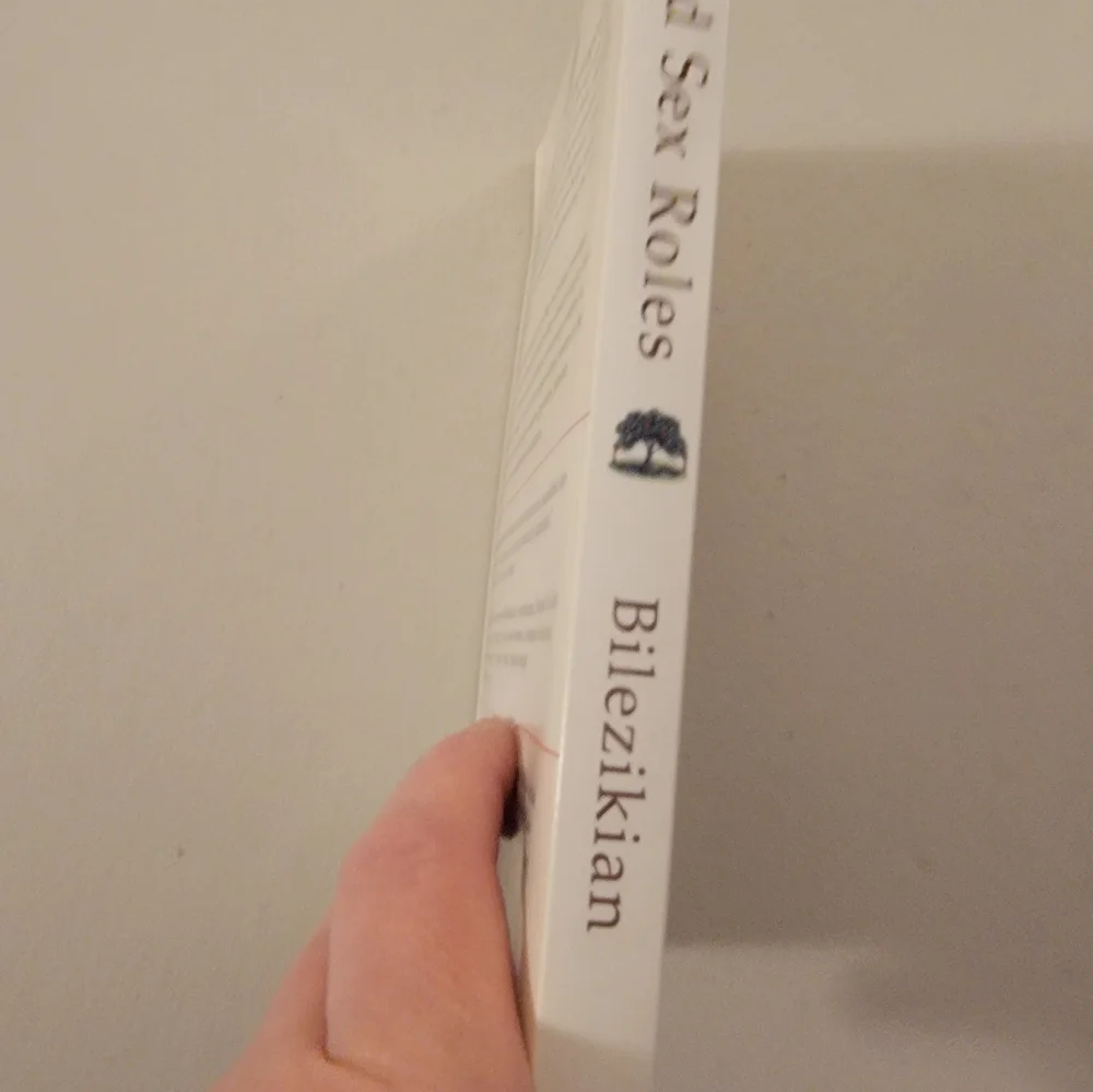 Beyond Sex Roles  by Gilbert‎ Bilezikian     Paperback Book